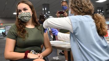 Las claves del reto de la vacunación en adolescentes: ¿Cuándo debe empezar?