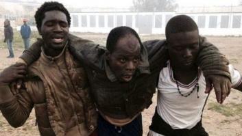 Cerca de 500 inmigrantes entran en Melilla en un asalto masivo a la valla