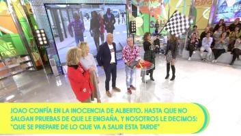 Hace 25 años que no se veía esto en Telecinco: fíjate bien en esta imagen de 'Sálvame'