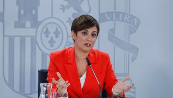 El Gobierno se erige como defensor de "lo público" frente al PP: "Ellos eliminan impuestos a los privilegiados"