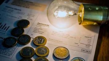 Las asociaciones de consumidores critican la nueva factura de la luz por castigar a los más vulnerables