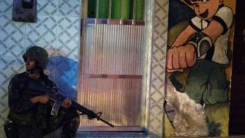 Las imágenes de la ocupación militar de un complejo de favelas en Río (FOTOS)