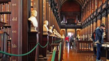 Siete bibliotecas impresionantes: no sabrás si mirar a los libros o al edificio (FOTOS)