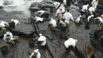 La Justicia comienza a pagar las primeras indemnizaciones por el 'Prestige' 17 años después