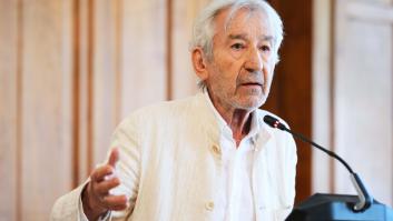 José Sacristán solo usa un adjetivo (y es tremendo) para definir a Carlos III