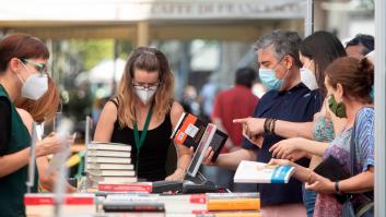 Lecturas de verano: 7 políticos nos recomiendan sus libros para este agosto