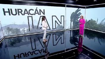La presentadora del 'Telediario' sorprende con este comentario en directo a la ‘mujer del tiempo’