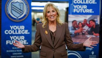 "¡Una primera dama que trabaja!": la foto de Jill Biden que deja en evidencia a Melania Trump