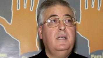 El Ayuntamiento de Alcalá pide al papa que sustituya al obispo Reig Plá "por una persona normal"