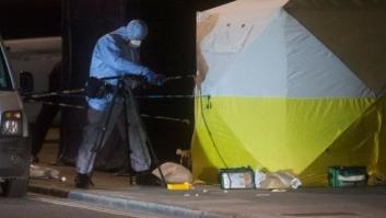 Un joven mata a una mujer y hiere a cinco personas en el centro de Londres