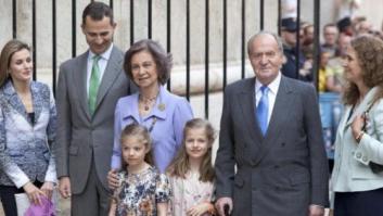 Fotos de la Familia Real en Palma: los reyes, los príncipes, Leonor y Sofía y la infanta Elena en la misa de Pascua