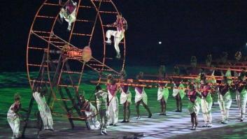 La curiosa foto de Pau Gasol (2,15) junto a la gimnasta Ana Pérez (1,51)