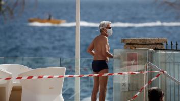 Canarias cubrirá a los turistas los gastos de positivos y cuarentenas por coronavirus