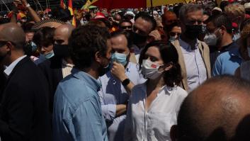 El nuevo Colón: un pinchazo con un Casado sin pisar la plaza y sin foto con Abascal