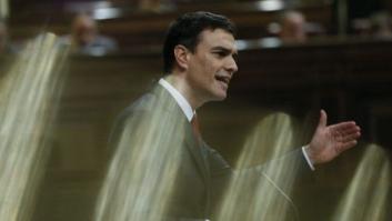 Sánchez vs. Montoro: Una historia ‘obscena', de "engaños" y "espuertas de demagogia"