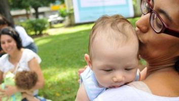 Los permisos por maternidad y paternidad caen en el primer trimestre de 2014