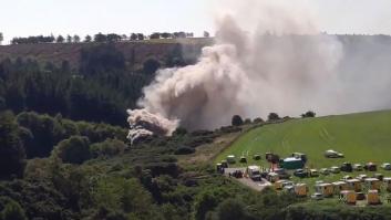 Descarrila un tren de pasajeros en Escocia