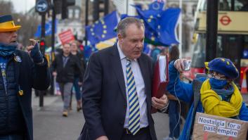 Truss despide a un estrecho aliado de Boris Johnson por "comportamiento inapropiado"