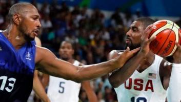 La asistencia imposible de Kyrie Irving a Kevin Durant