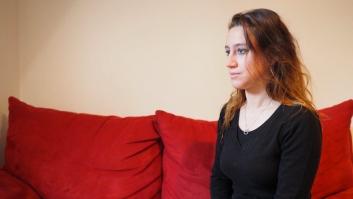 Una mujer francesa se enfrenta a cadena perpetua por matar al hombre que la violó durante 25 años