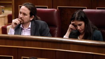 Iglesias y Montero sufrieron otro acto de acoso al llegar a su casa desde Asturias
