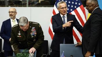 Stoltenberg pide sistemas antiaéreos de corto y largo alcance para Ucrania