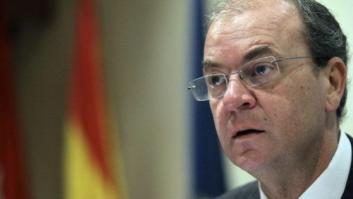 La oposición exige explicaciones a Monago por 32 viajes "privados" a Canarias a cargo del Senado