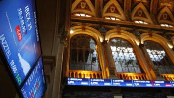 El Ibex sufre su peor caída desde enero lastrado por Wall Street y los malos datos de la eurozona