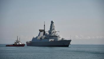 Encuentran documentos clasificados del Ministerio de Defensa británico olvidados en una parada de bus