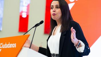 En Cs lamentan el acoso a Iglesias y Montero... sólo a medias