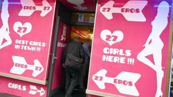 Por qué se cierran discotecas pero no prostíbulos