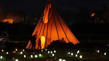 Queman dos iglesias en Canadá tras el hallazgo de los cuerpos de más de 750 menores indígenas en un internado