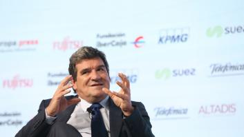 Escrivá vuelve sobre los 'baby boomers': las pensiones no pueden recaer en "sus hijos"