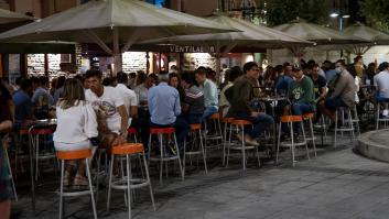 Por qué los españoles acatan tan bien las órdenes e ignoran los consejos