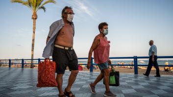 Los contagios crecen un 78% en verano, pero solo un 7% los hospitalizados y un 2% los fallecidos