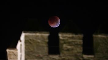 El impresionante espectáculo del último eclipse total de Luna