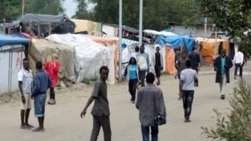 Reino Unido construirá este mes un muro para contener a los inmigrantes en Calais