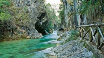 Ocho senderos con cascadas en España que probablemente no conocías