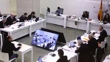 Los primeros vecinos de Angrois en llegar al accidente declaran que el maquinista criticó la falta de seguridad