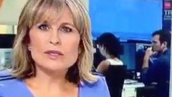 María Rey pierde una lentilla en directo... y las redes reaccionan así