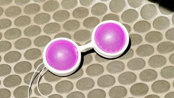 Olvida lo que sabes de las bolas chinas y aprende a utilizarlas para lograr orgasmos más intensos