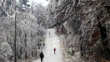 Las islas artificiales Palm, la vida cotidiana en Burundi y otras fotos del miércoles