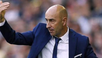 El Valencia destituye a Pako Ayestarán