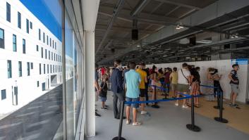 El Zendal reduce el ritmo de vacunación para atender el aumento de ingresos hospitalarios