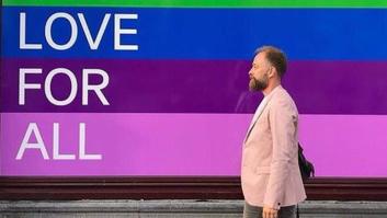 La Audiencia de Valencia revoca la condena a un hombre por "ocultar" a su mujer una relación homosexual previa