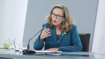 Calviño ve "inevitable" que haya más concentraciones bancarias para que las entidades mantengan su solvencia