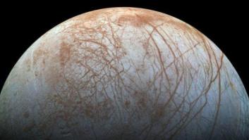 La NASA cree haber hallado plumas de agua en Europa, la luna de Júpiter