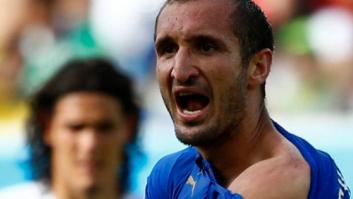 Mundial 2014: Chiellini considera "excesiva" la sanción a Luis Suárez por morderle