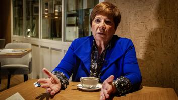 Celia Villalobos: "¿Tiene que cambiar el PP las siglas porque haya cuatro chorizos? Para nada"