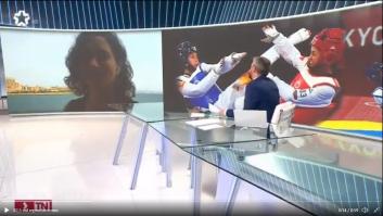 La escena de Ayuso en directo que le cuesta duras críticas a Telemadrid